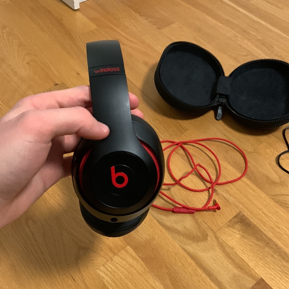 Beats studio 3s - Picture 2 of 3